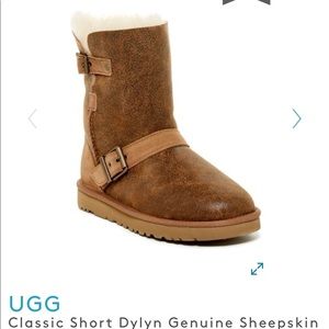 UGG BOOTS